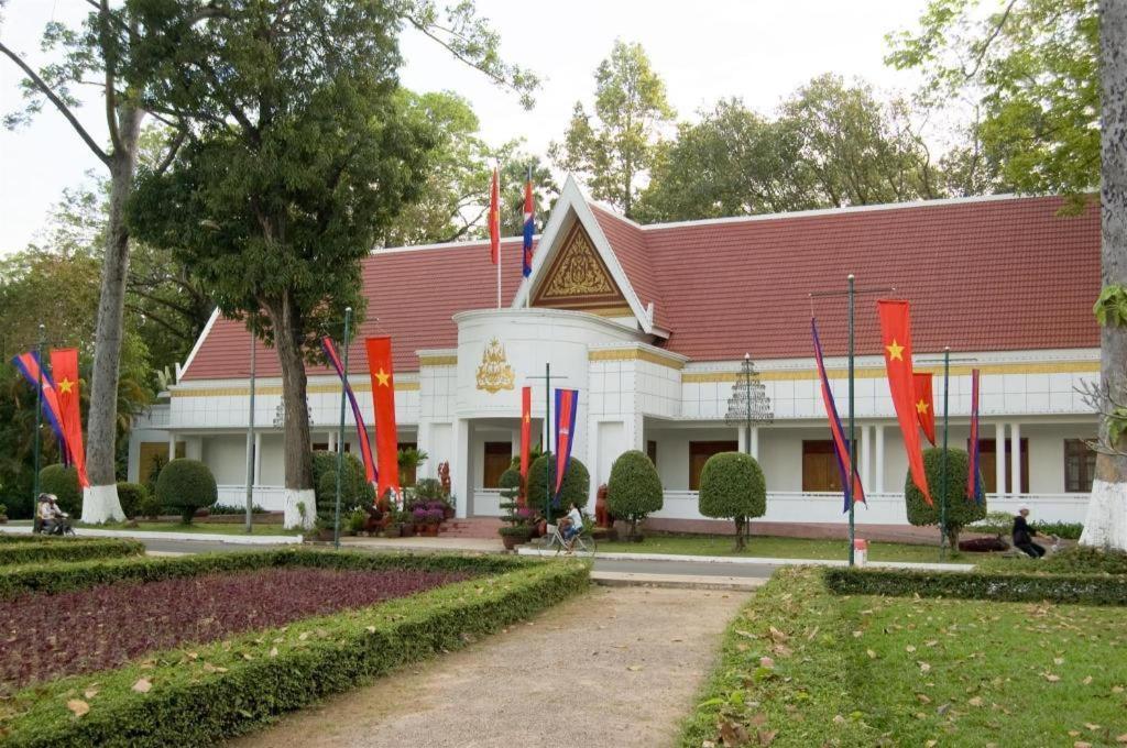 Damnak Soksan Hotel Σιέμ Ρέαπ Εξωτερικό φωτογραφία